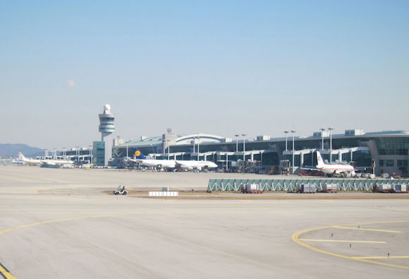 Korean-Air-777-First-Class-46