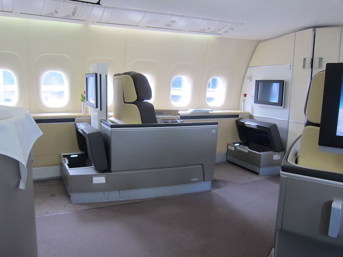 Lufthansa-First-Class-747 - 5
